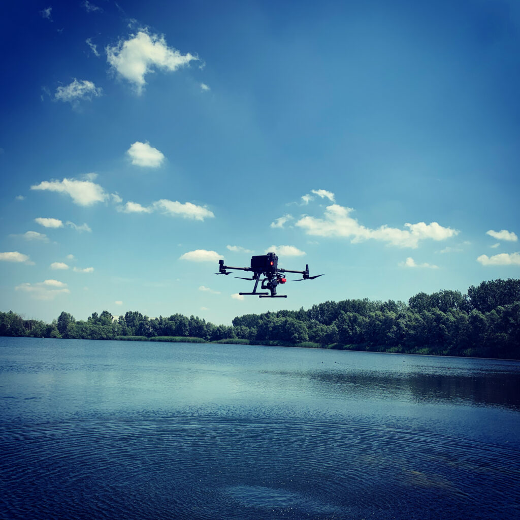 Capteur multispectral MicaSense sur DJI Matrice 300 RTK